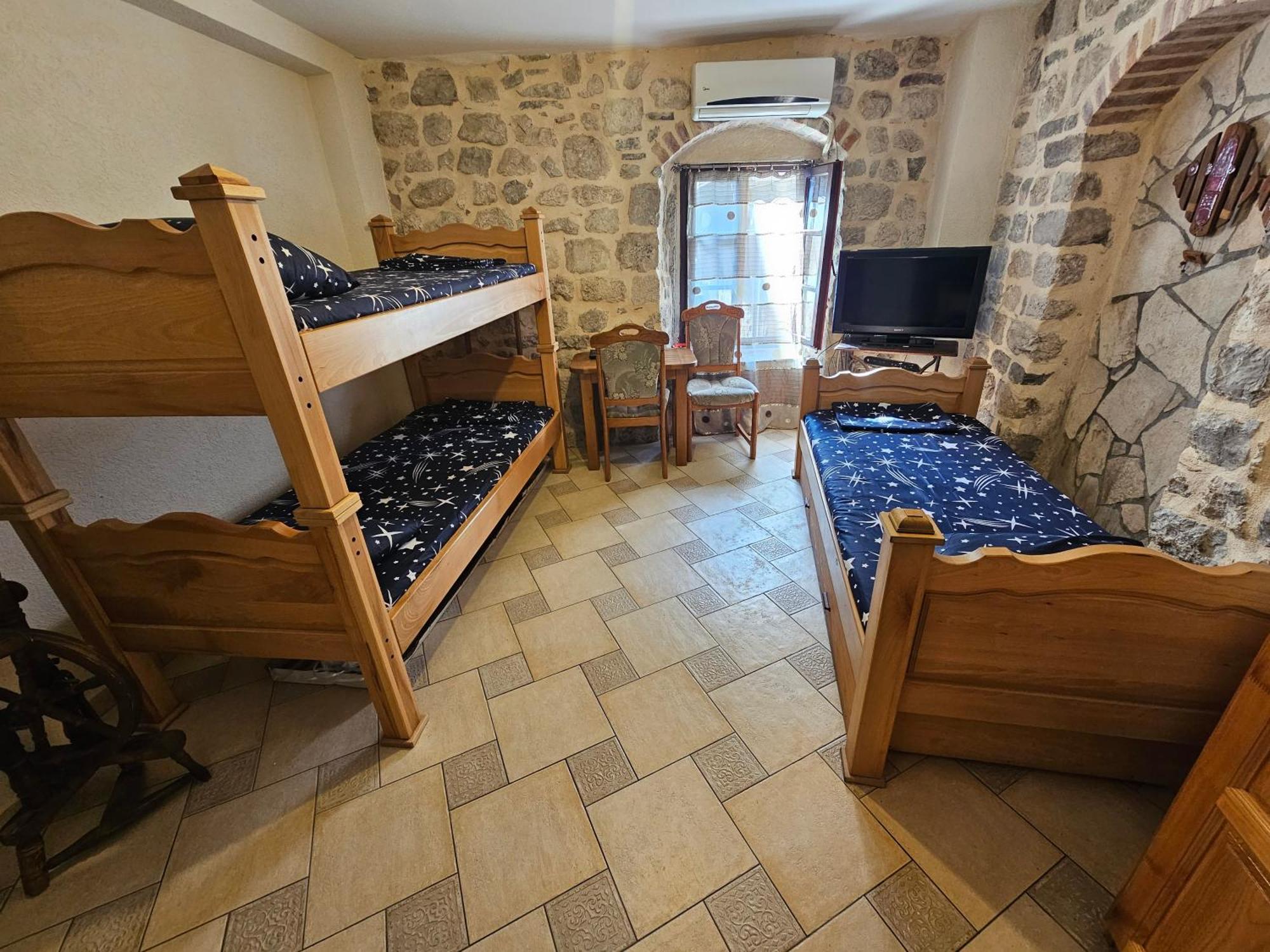 Guest House Sljuka Kotor Eksteriør bilde